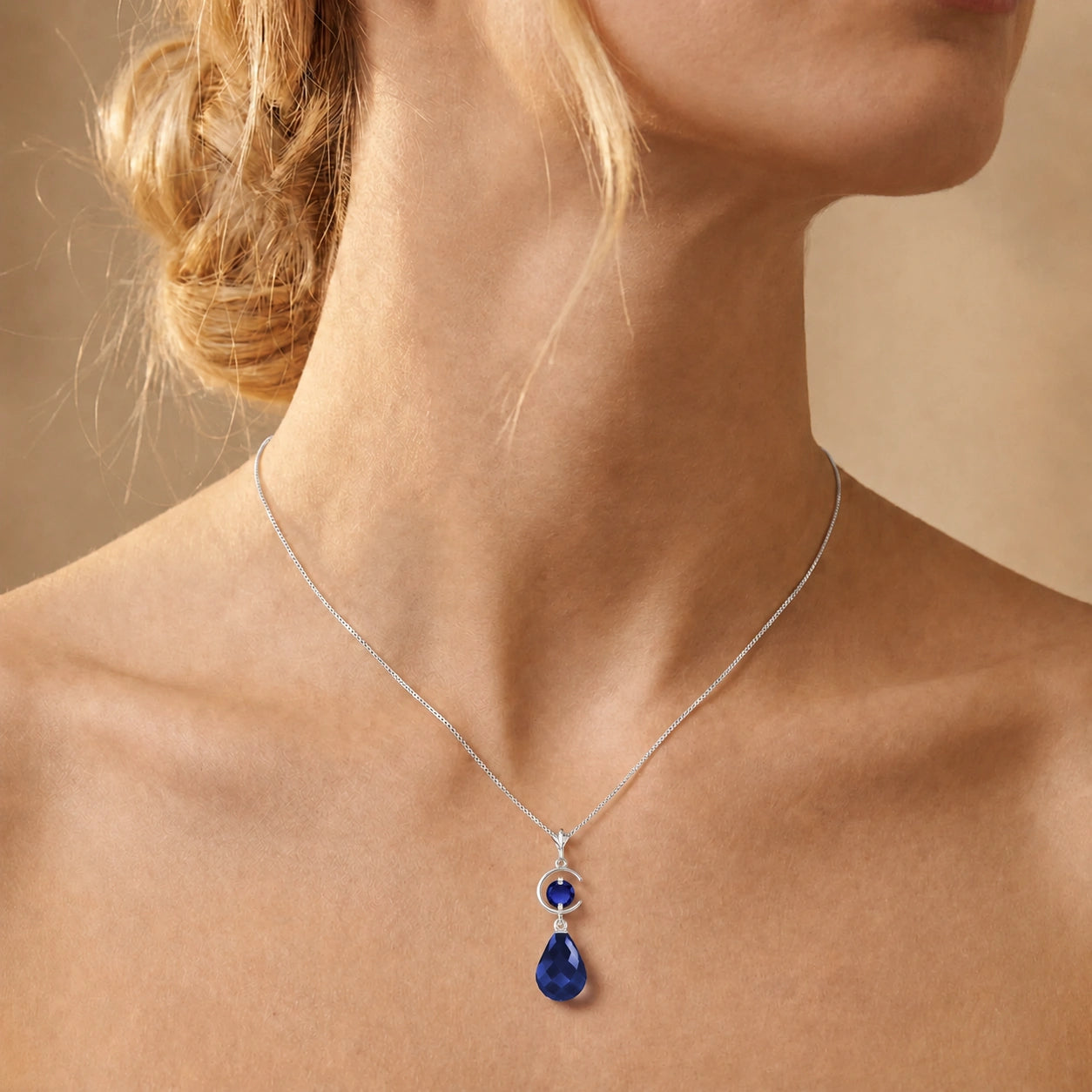 White Gold Sapphire — Ferdinanda