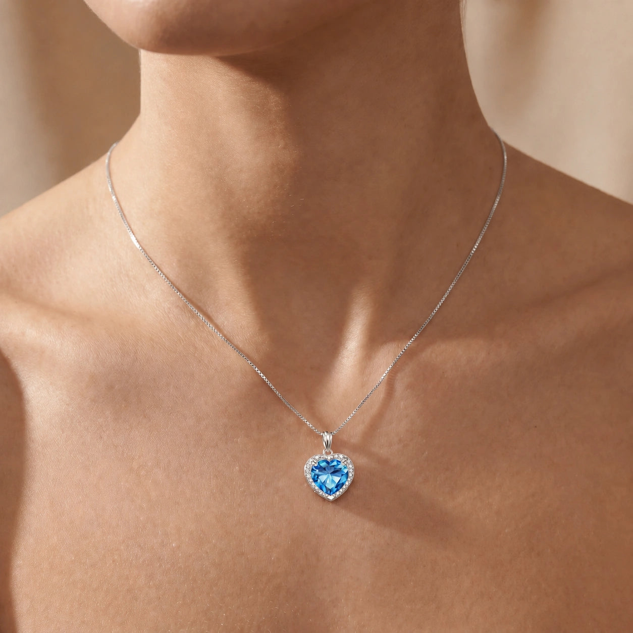 White Gold Diamond & Blue Topaz — Filiberta