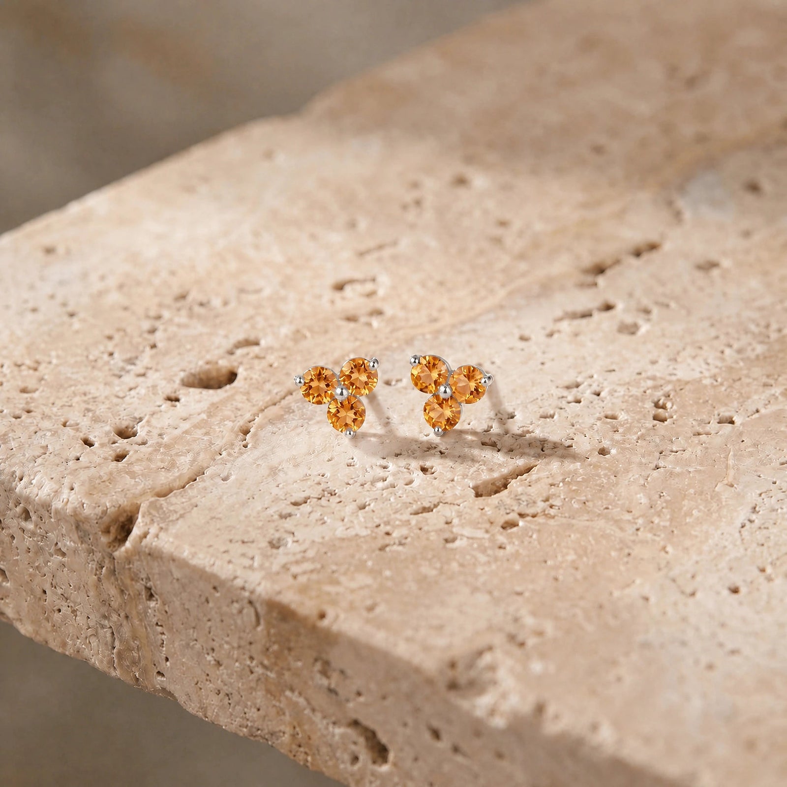 White Gold Heritage Earrings Citrine 10K — Fioralba