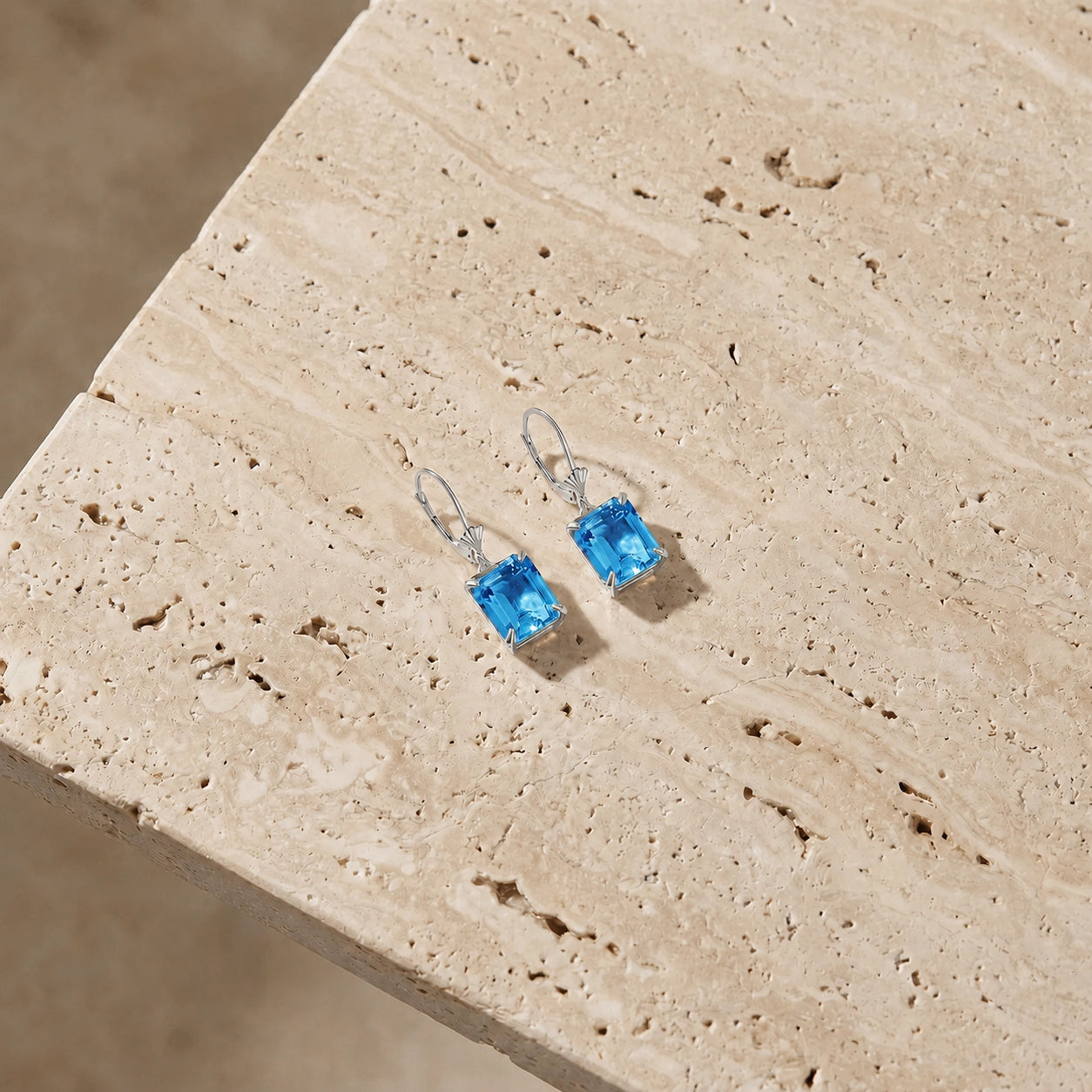 White Gold Blue Topaz — Fioralisa