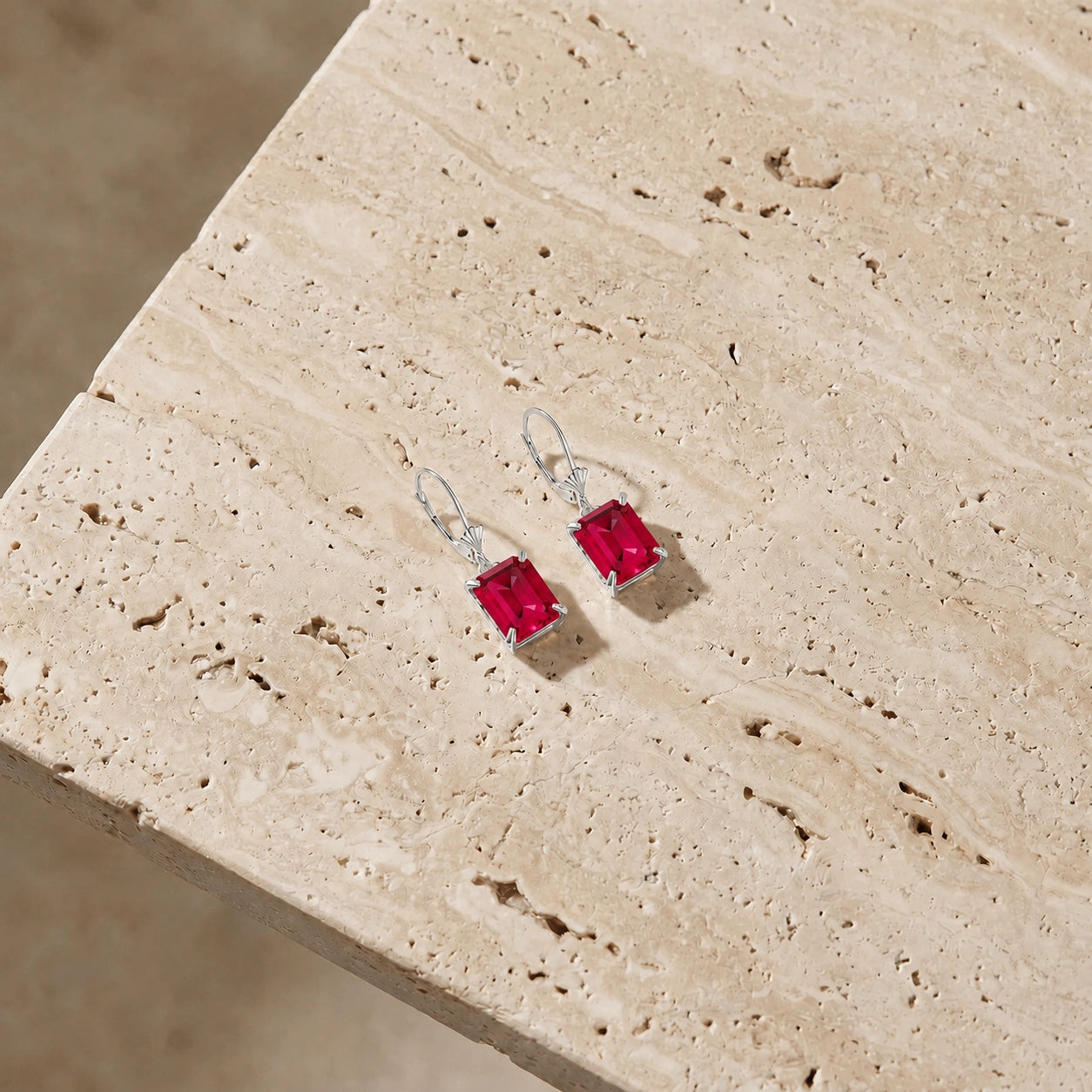 White Gold Ruby — Fioralisa