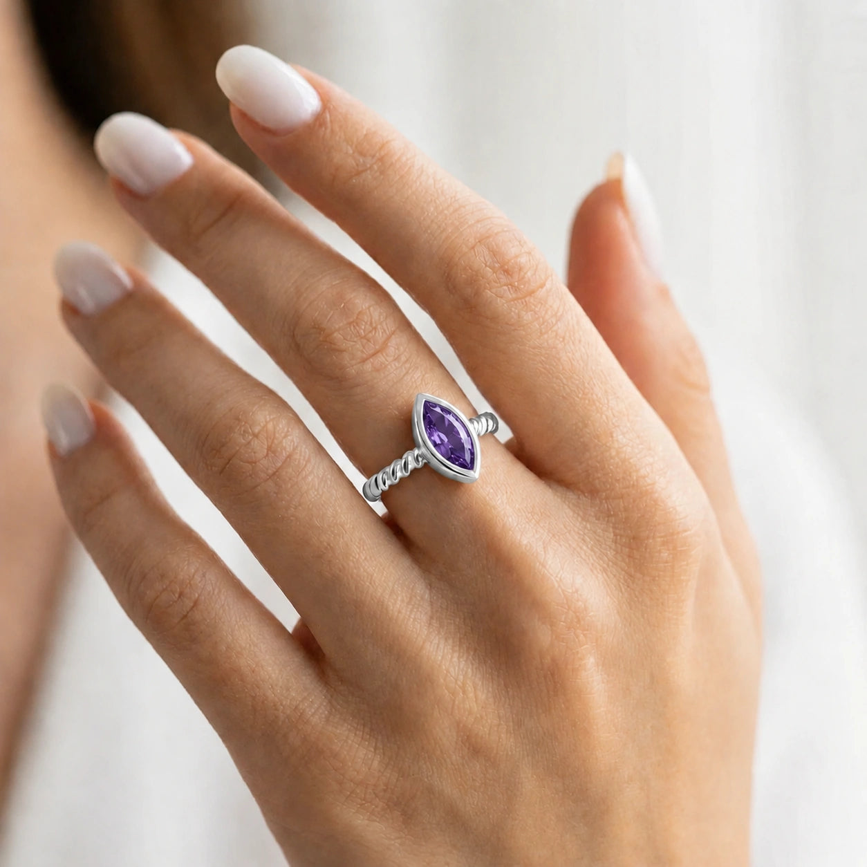 White Gold Amethyst — Fiorenza