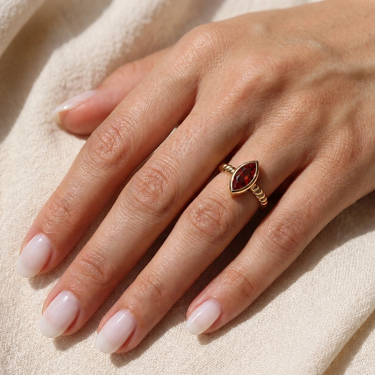 Yellow Gold Garnet — Fiorenza
