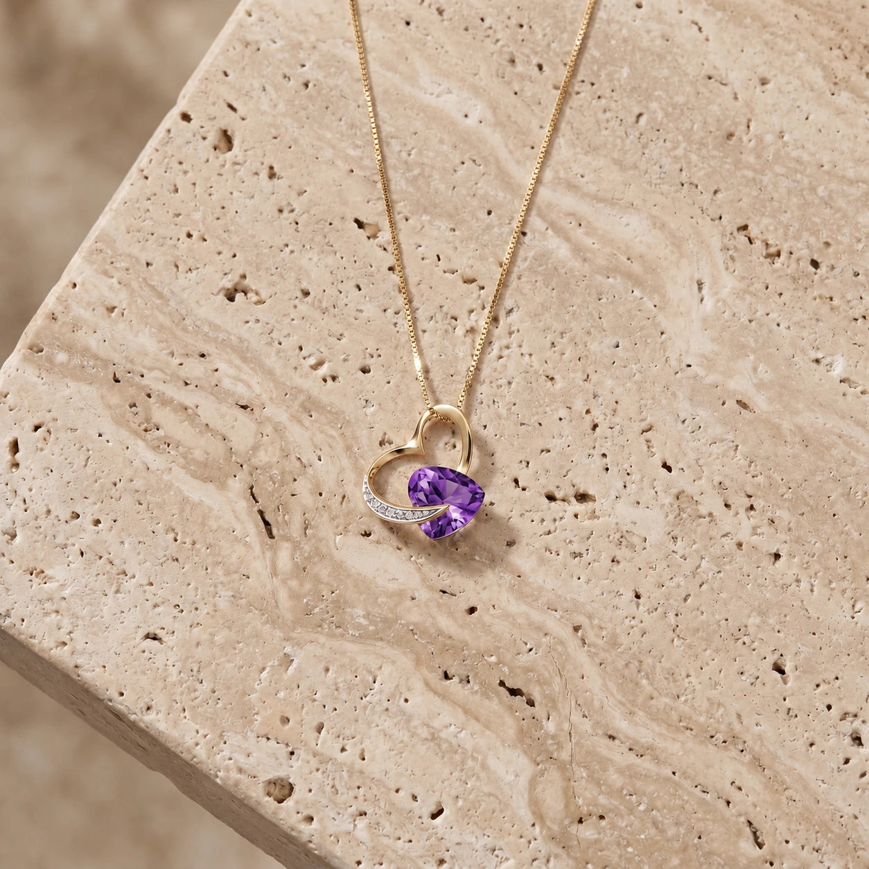 Yellow Gold Pendant Necklace Amethyst 10K — Fabrizia