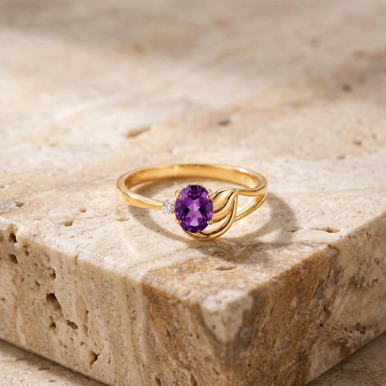 Yellow Gold Amethyst & Diamond — Fiorina