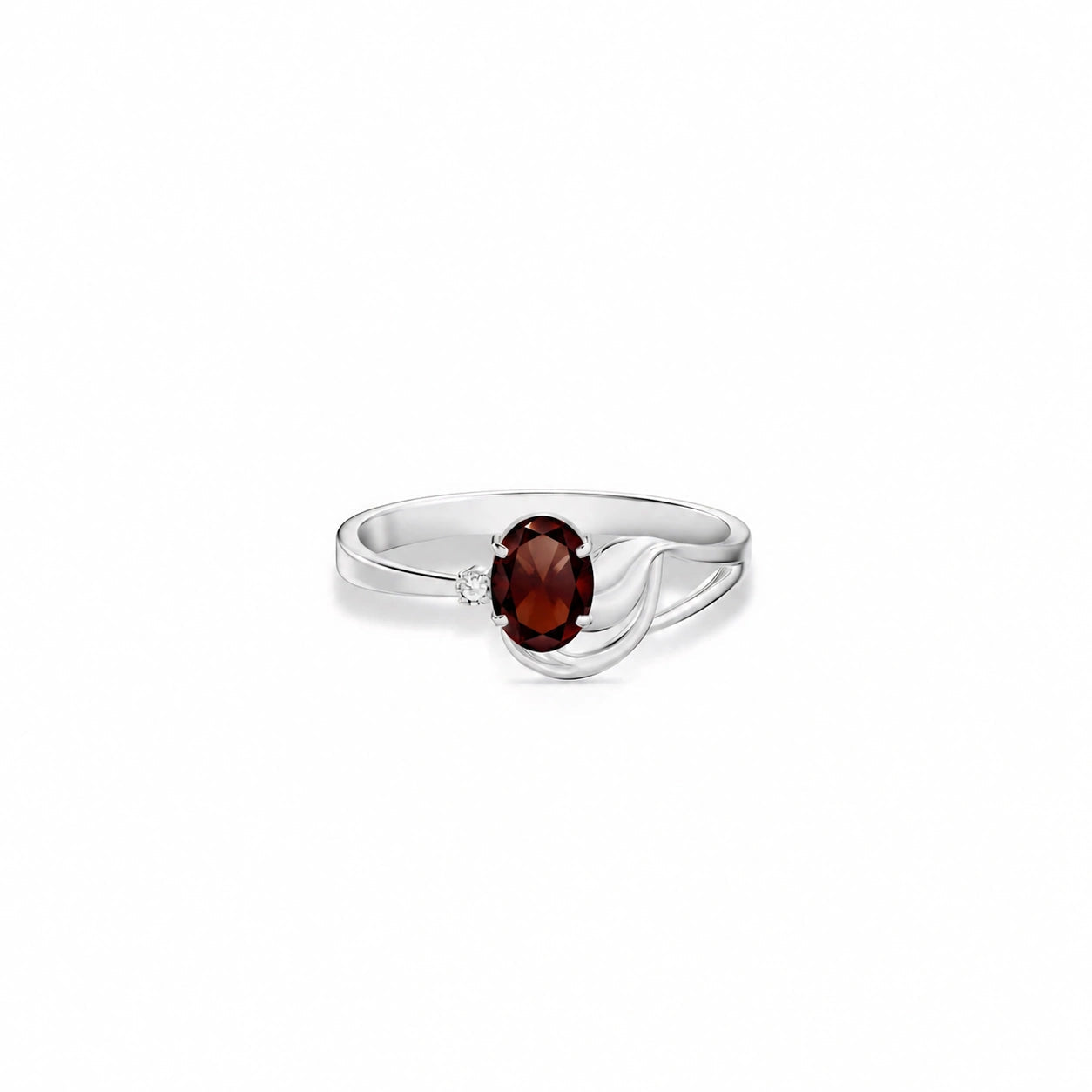 White Gold Diamond & Garnet — Fiorina