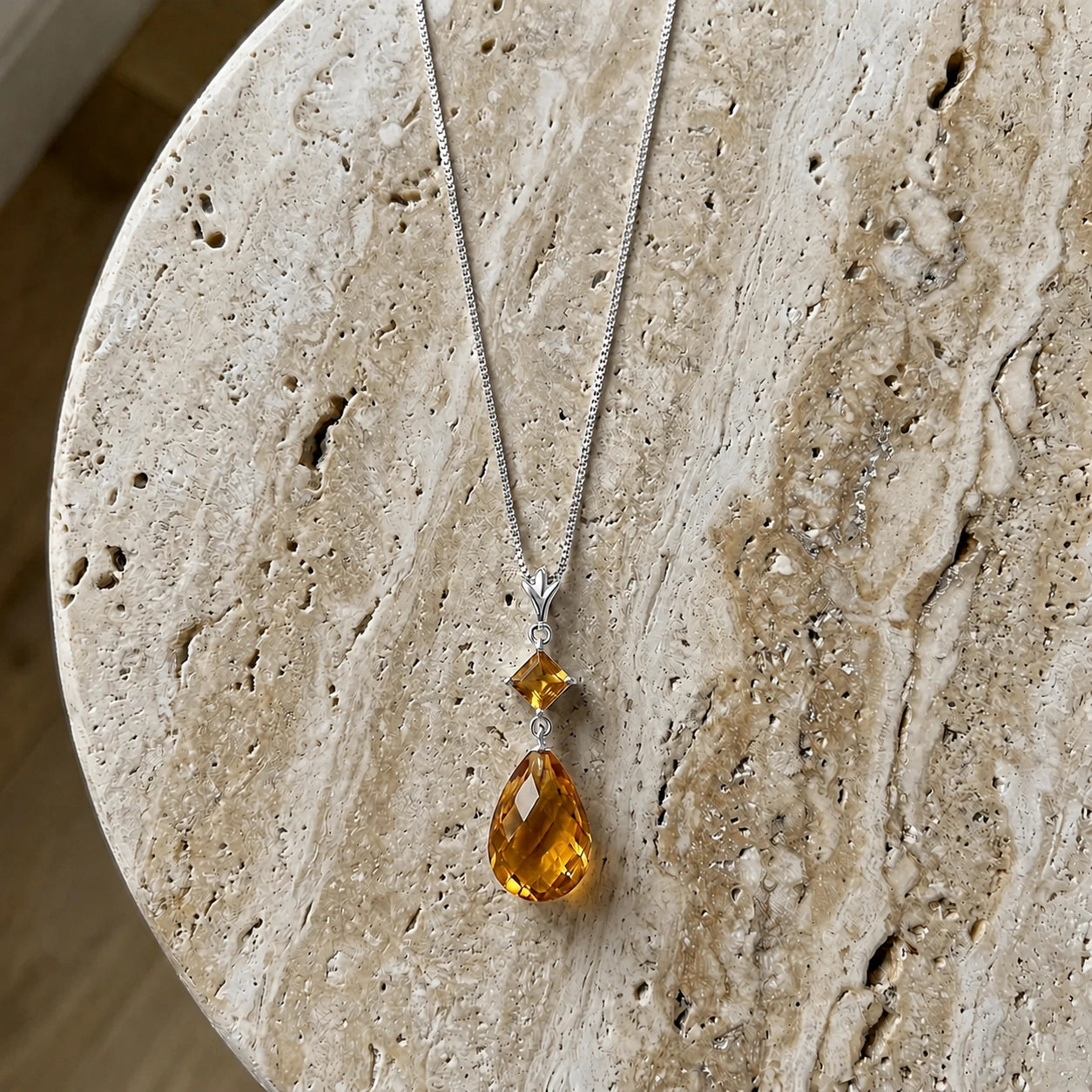 White Gold Pendant Necklace Amethyst 10K — Saveria