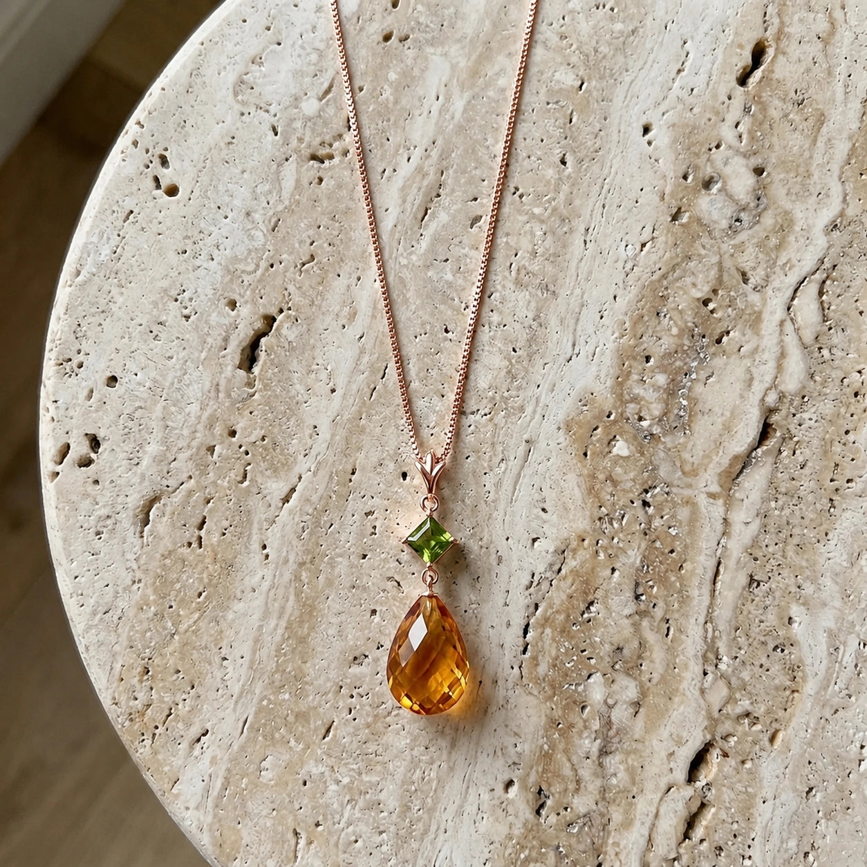 Rose Gold Pendant Necklace Emerald 10K — Saveria
