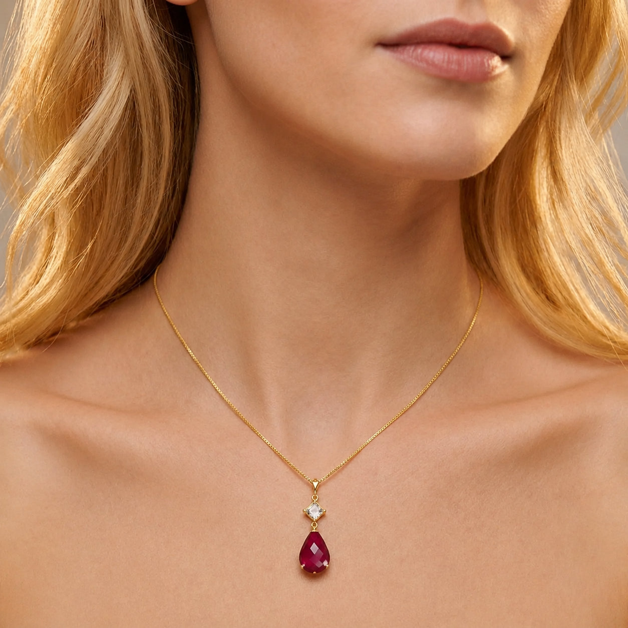 Yellow Gold Pendant Necklace Ruby 10K — Saveria