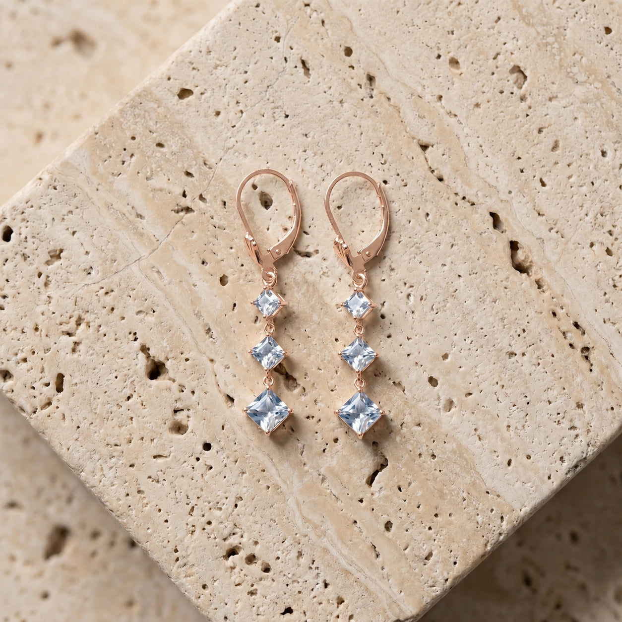 Rose Gold Aquamarine — Fulvietta