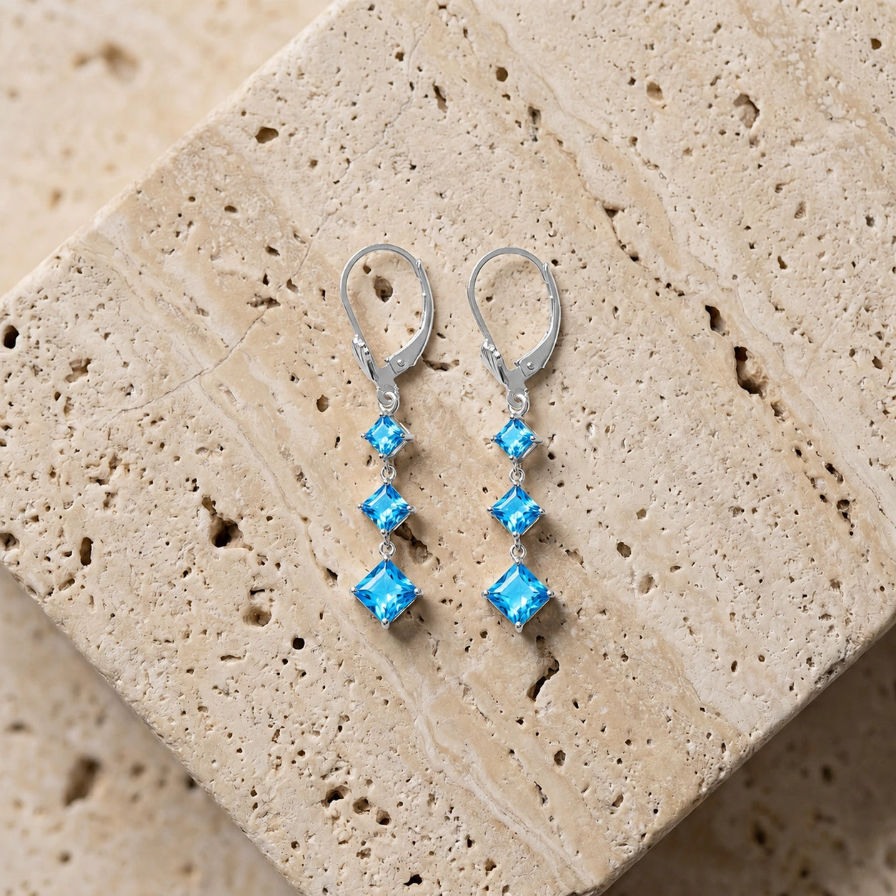 White Gold Blue Topaz — Fulvietta