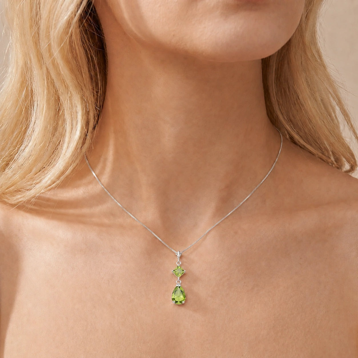 White Gold Classic Necklace Citrine 10K — Palma