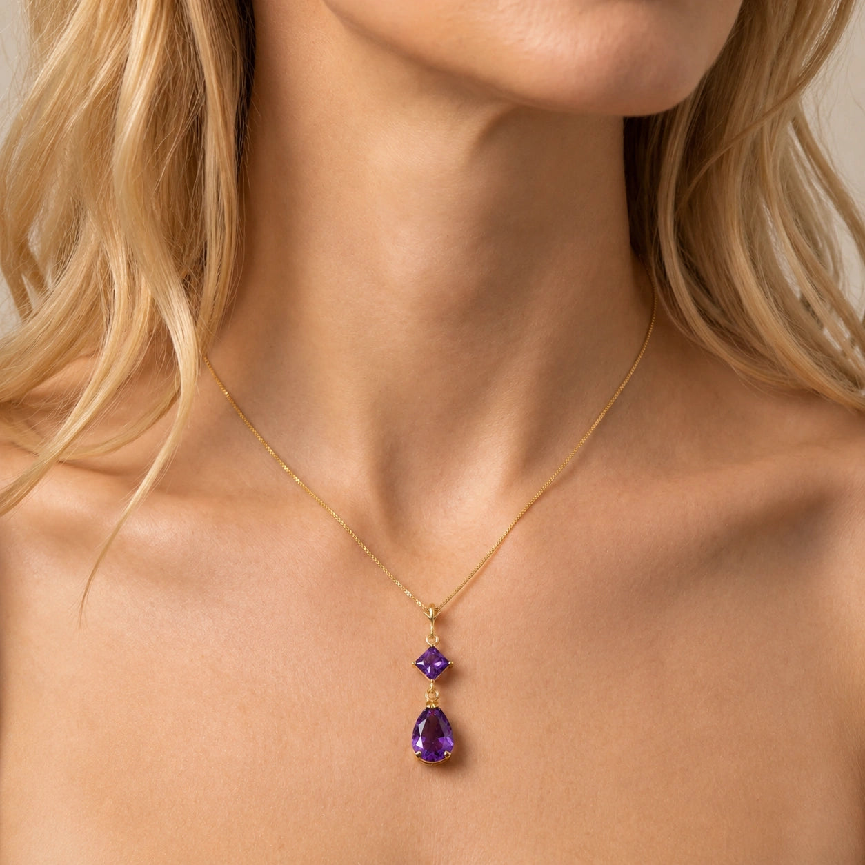 Yellow Gold Classic Necklace Garnet 10K — Palma