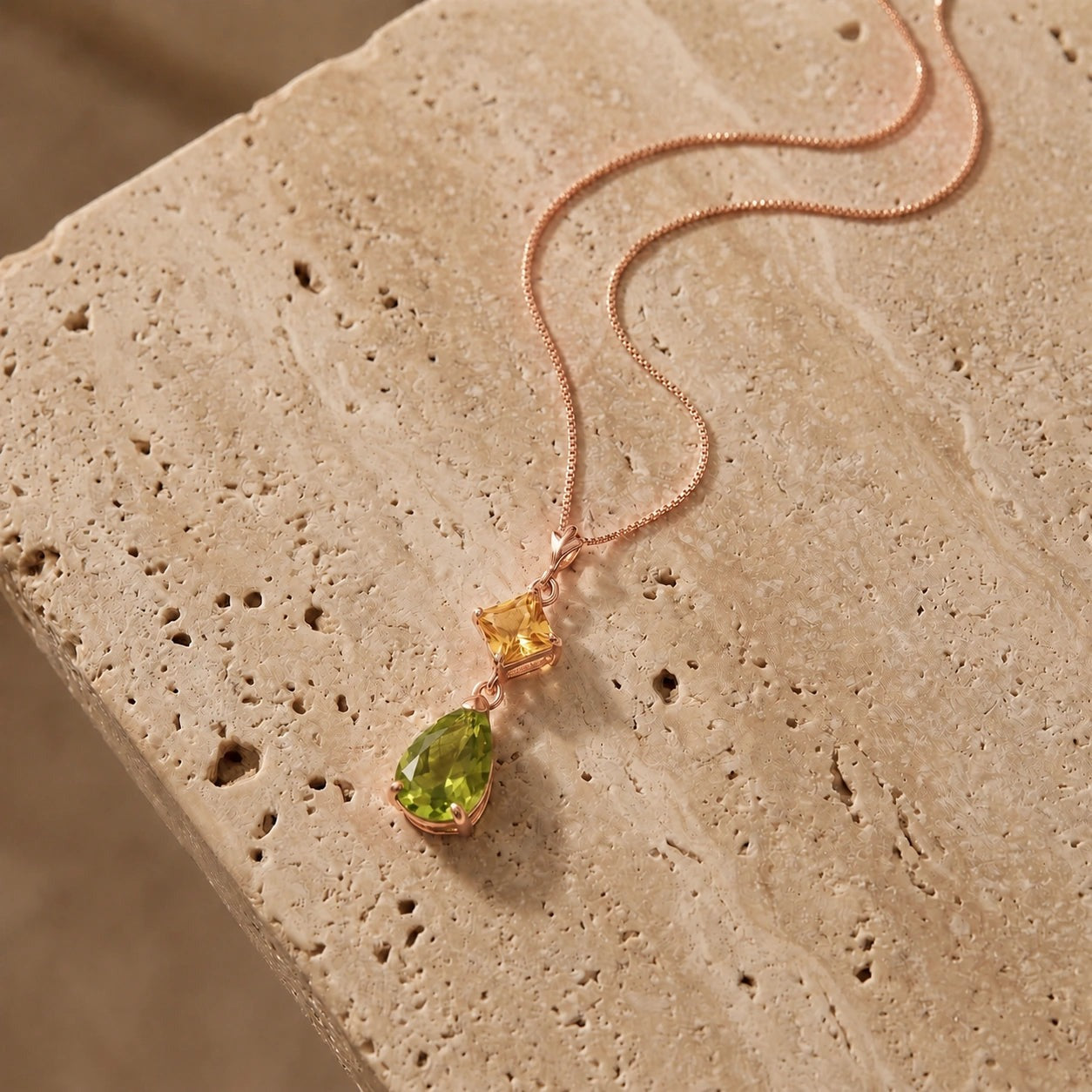 Rose Gold Classic Necklace Peridot 10K — Palma