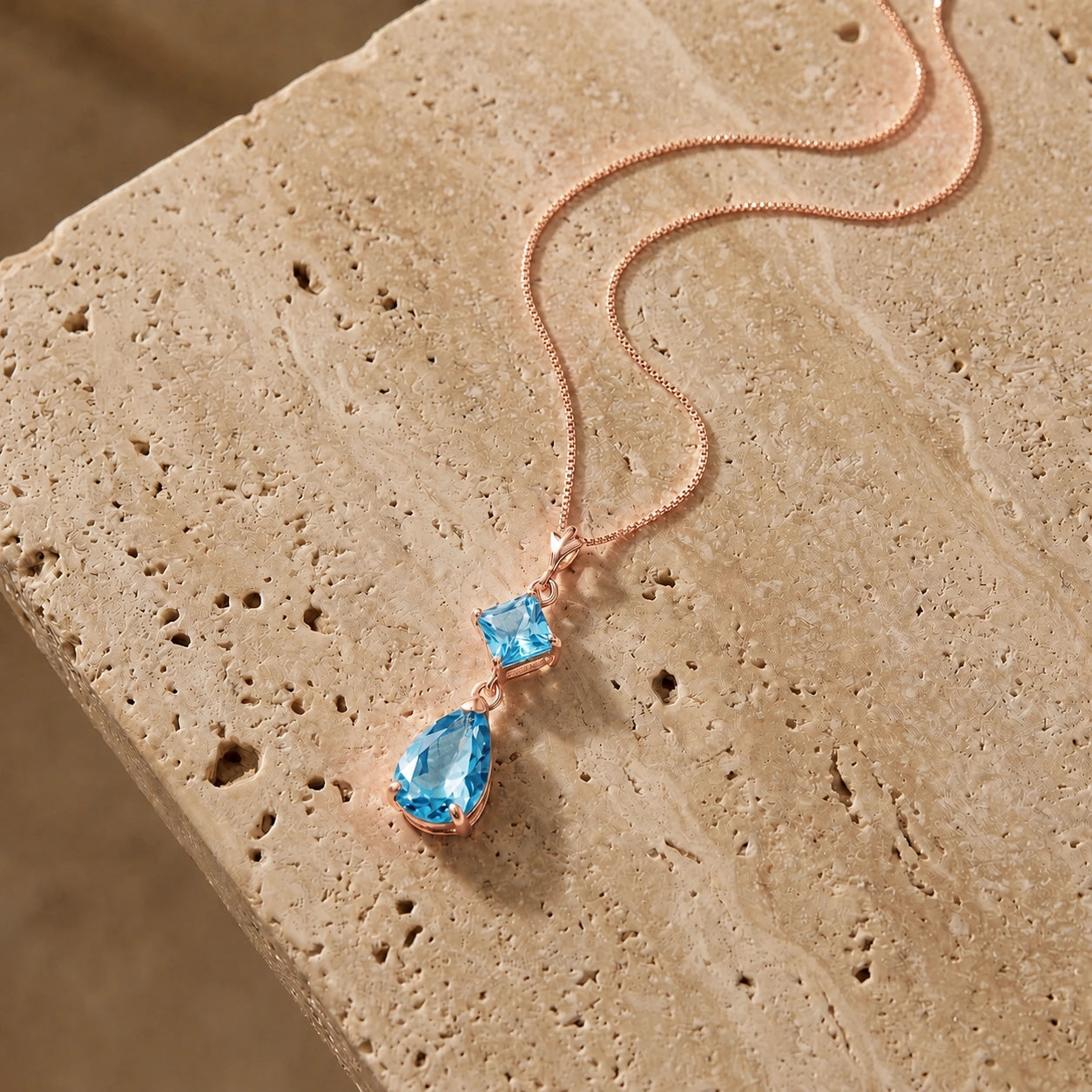 Rose Gold Classic Necklace Peridot 10K — Palma