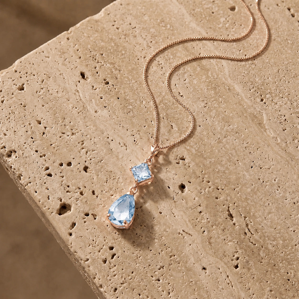 Rose Gold Classic Necklace Peridot 10K — Palma