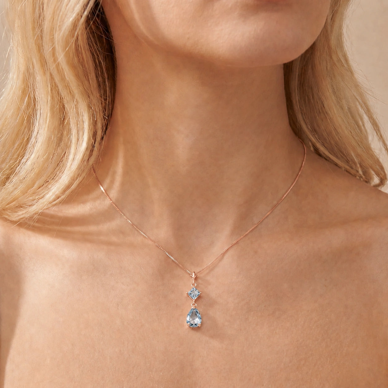 Rose Gold Classic Necklace Peridot 10K — Palma