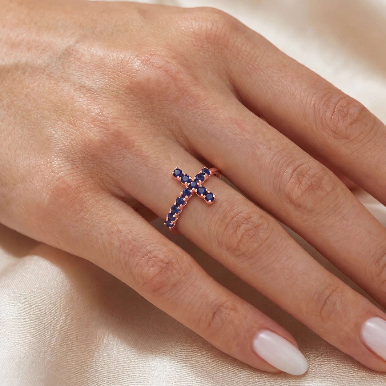 Rose Gold Sapphire — Gaia