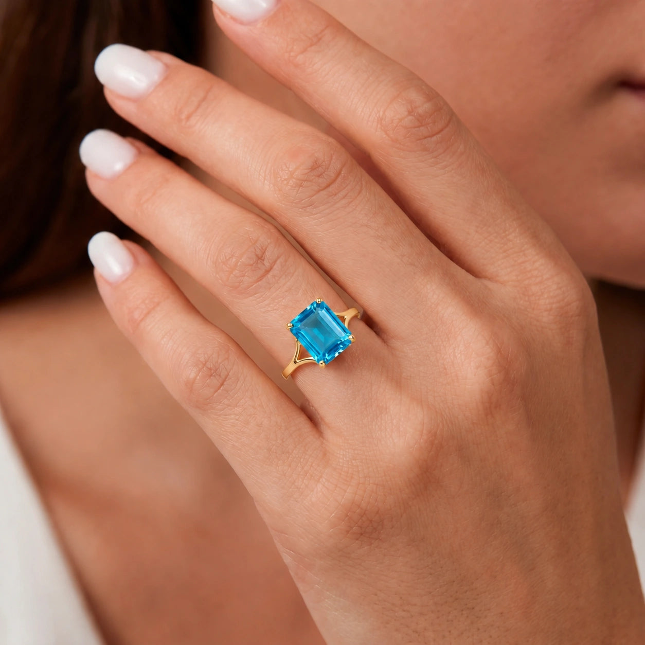 Yellow Gold Blue Topaz — Geltrude