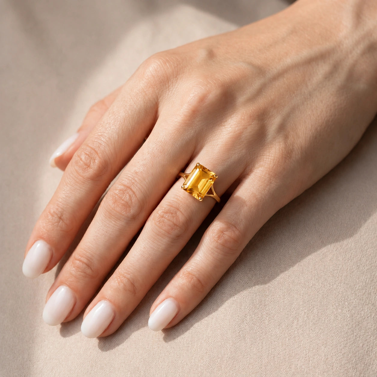 Yellow Gold Citrine — Geltrude