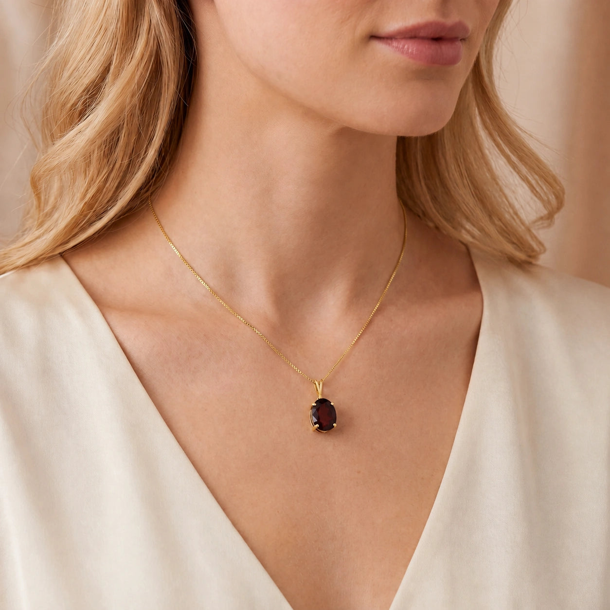 Yellow Gold Atelier Necklace Garnet 10K — Gemma