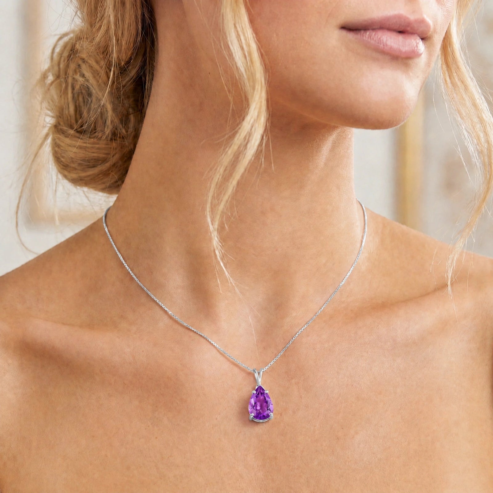 White Gold Amethyst — Gentile