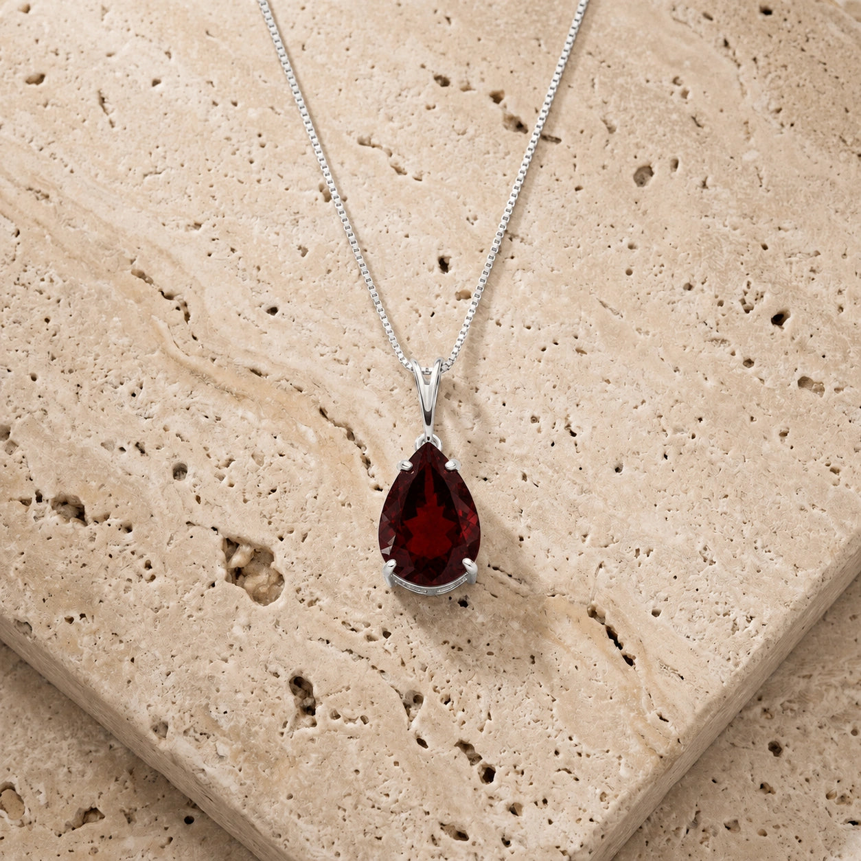 White Gold Garnet — Gentile