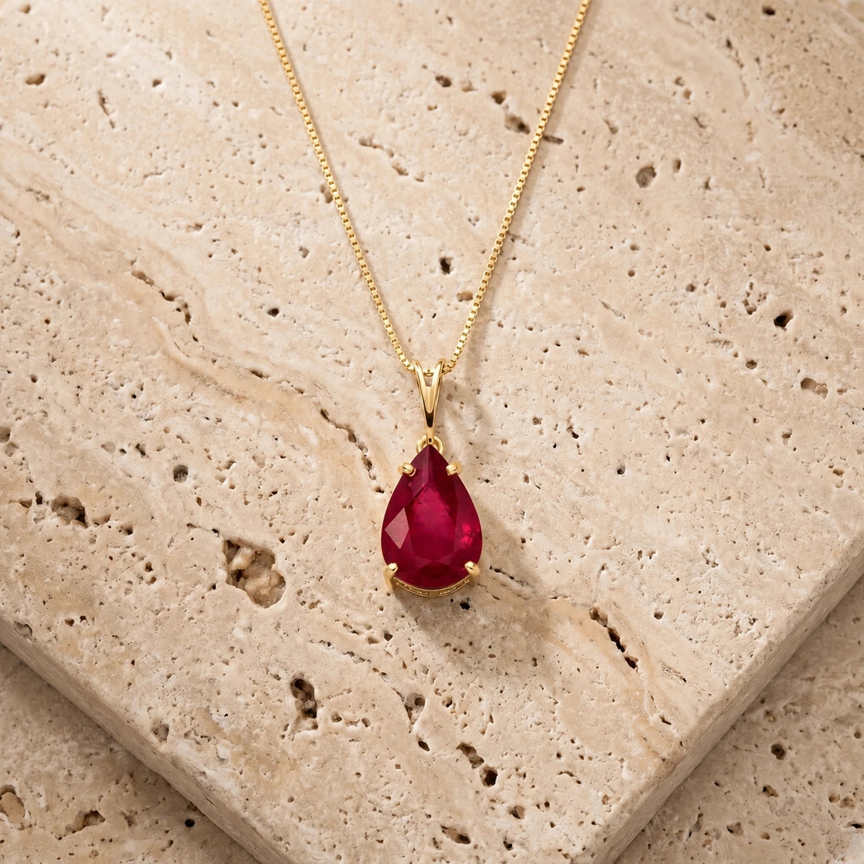 Yellow Gold Ruby — Gentile