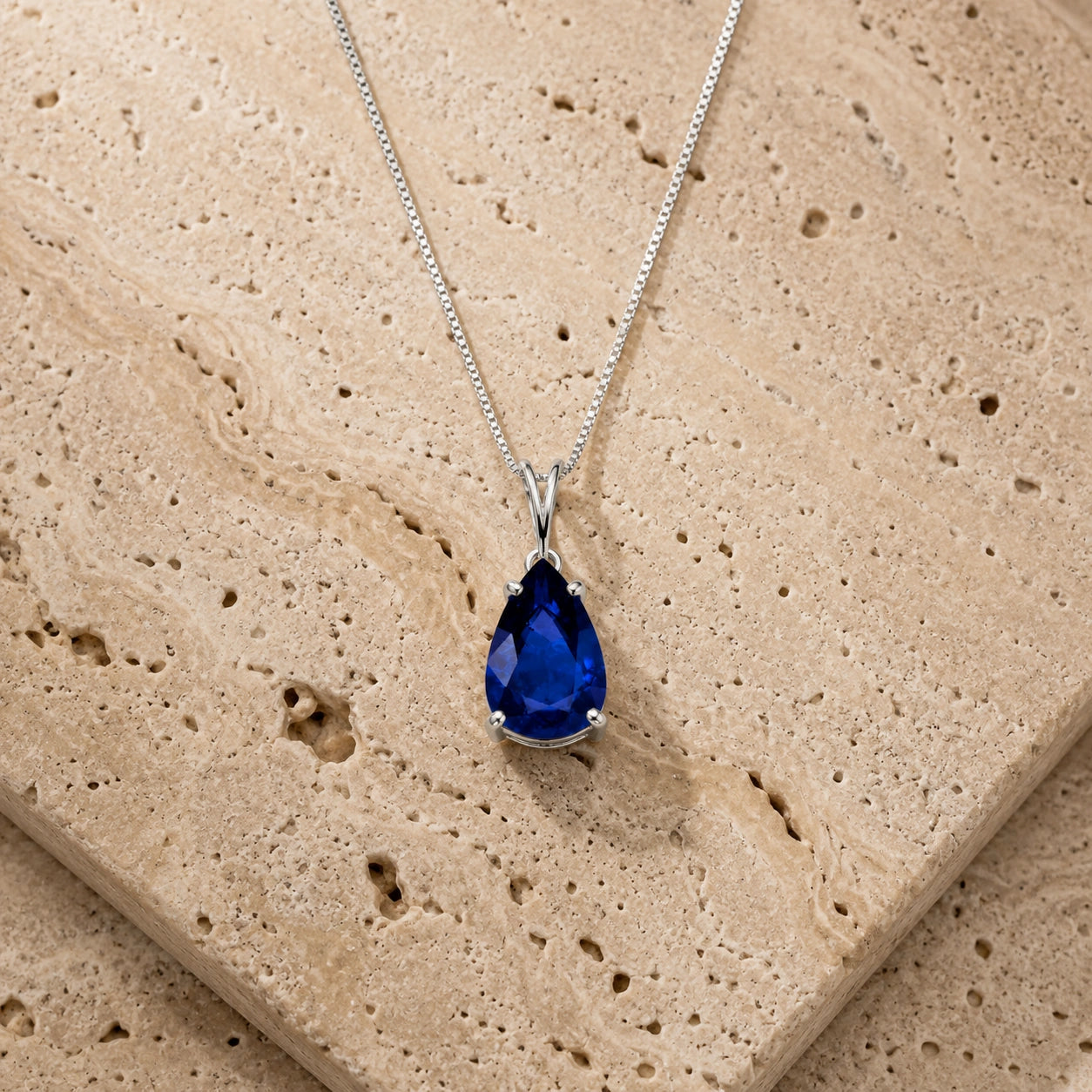 White Gold Sapphire — Gentile