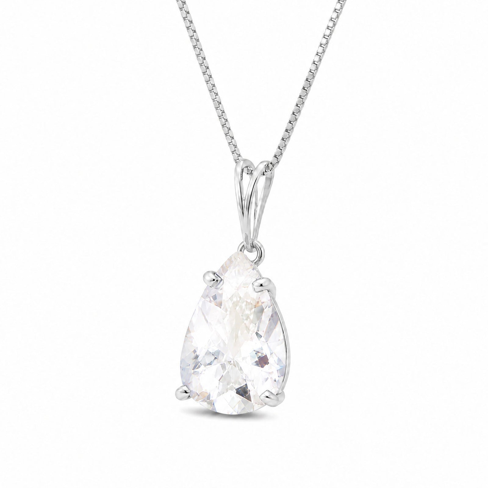 White Gold White Topaz — Gentile