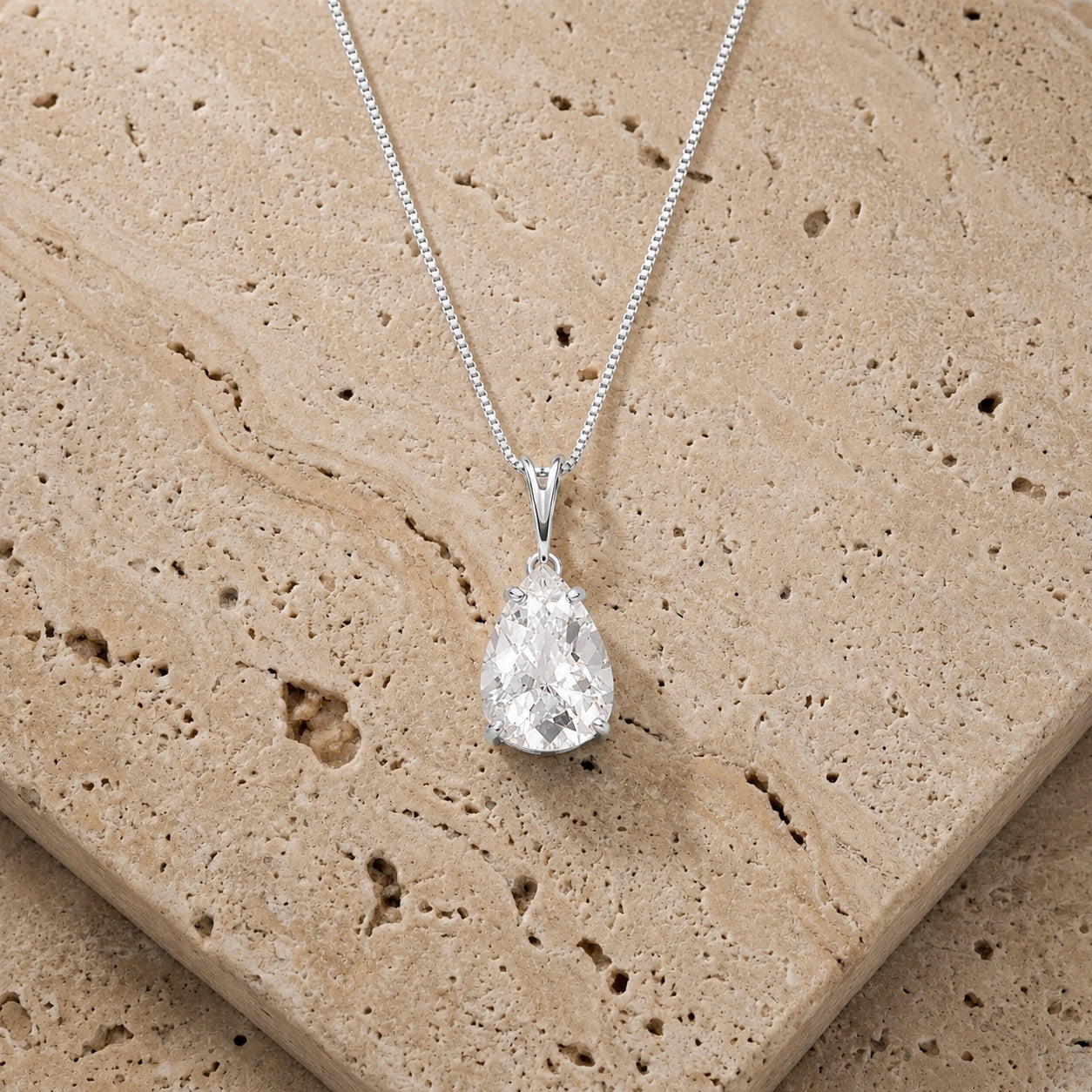 White Gold White Topaz — Gentile