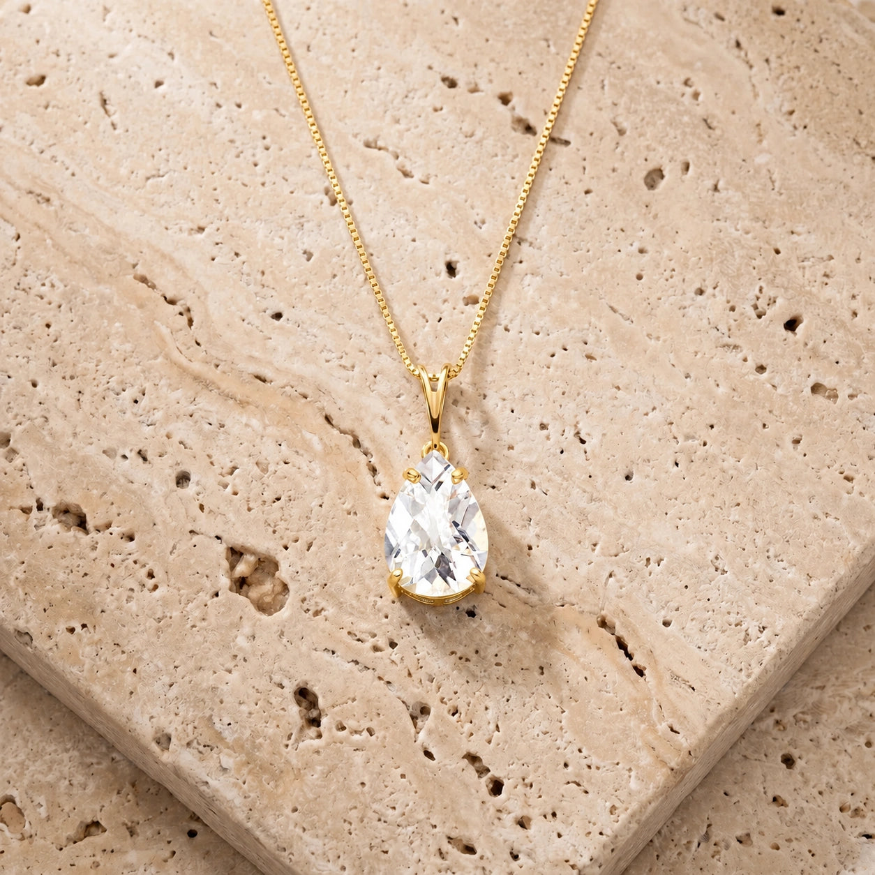 Yellow Gold White Topaz — Gentile