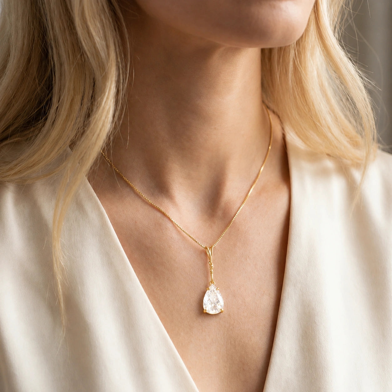 Yellow Gold White Topaz — Gentile