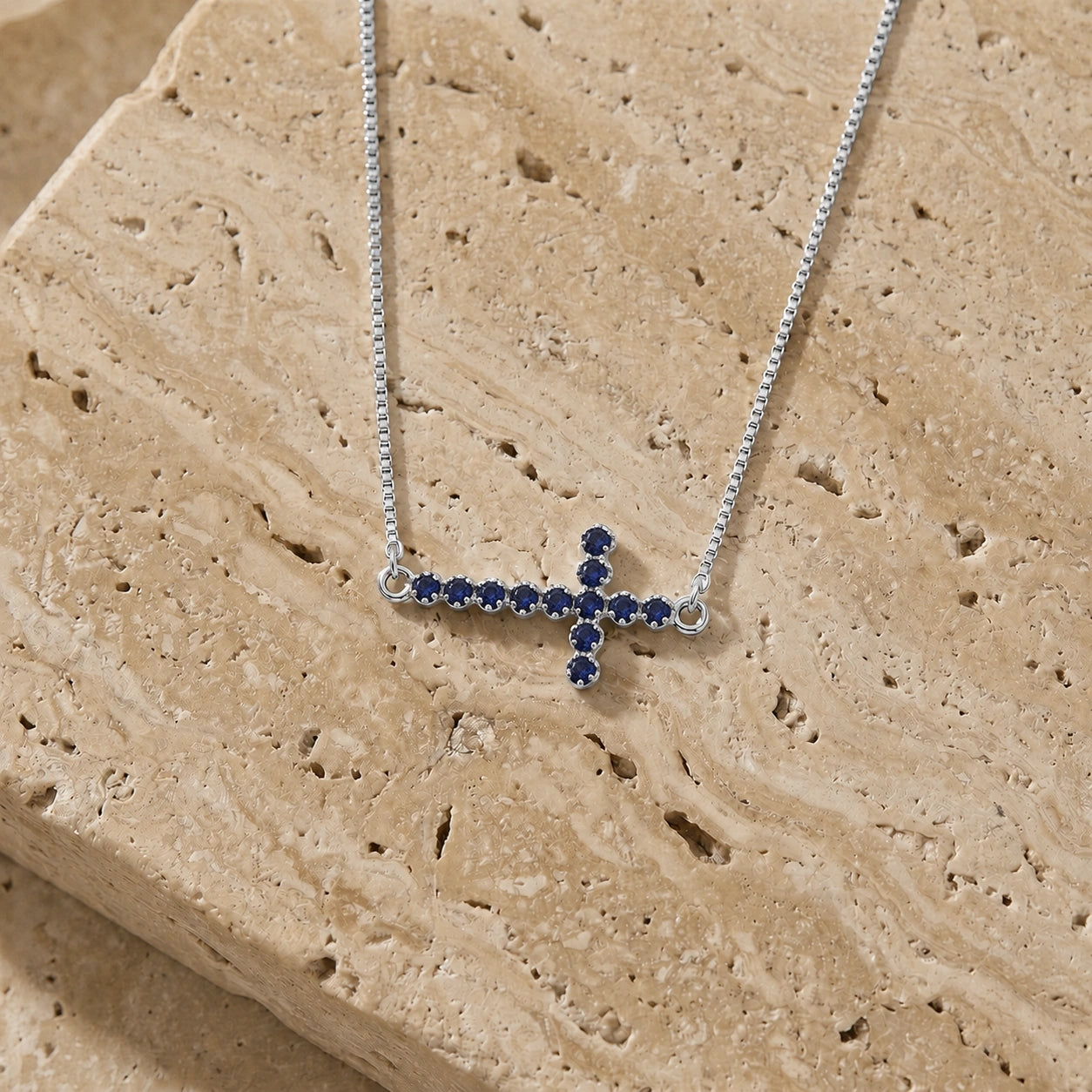 White Gold Sapphire — Gigliola