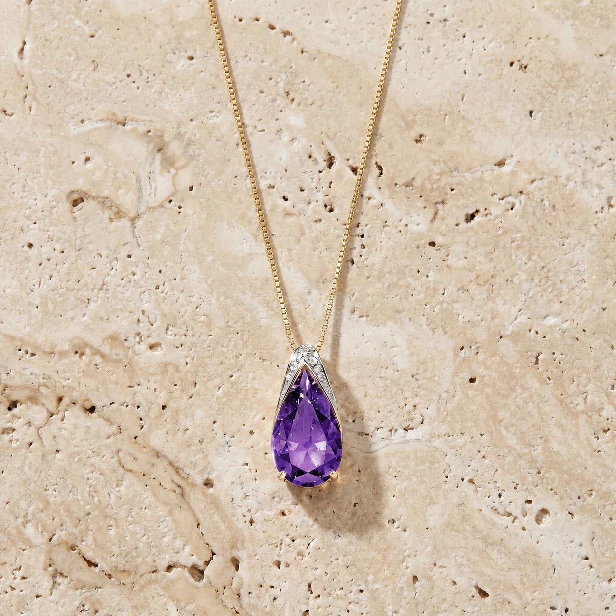 Yellow Gold Pendant Necklace Amethyst 10K — Gilda