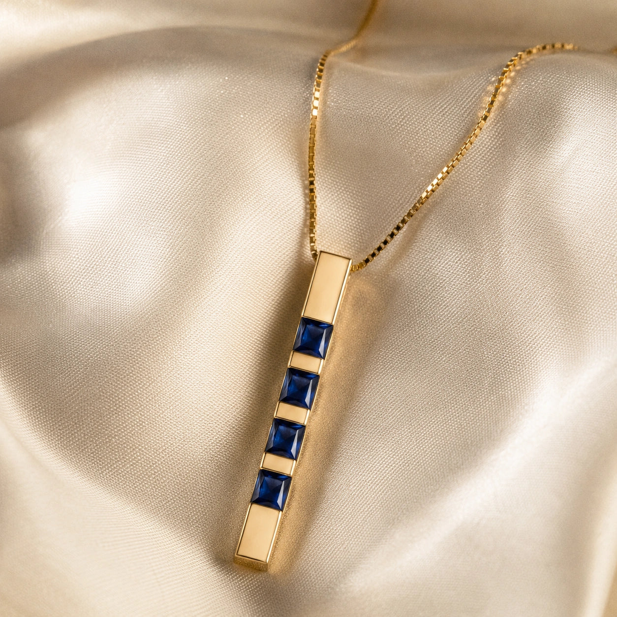 Yellow Gold Eternal Necklace Sapphire 10K — Gioconda