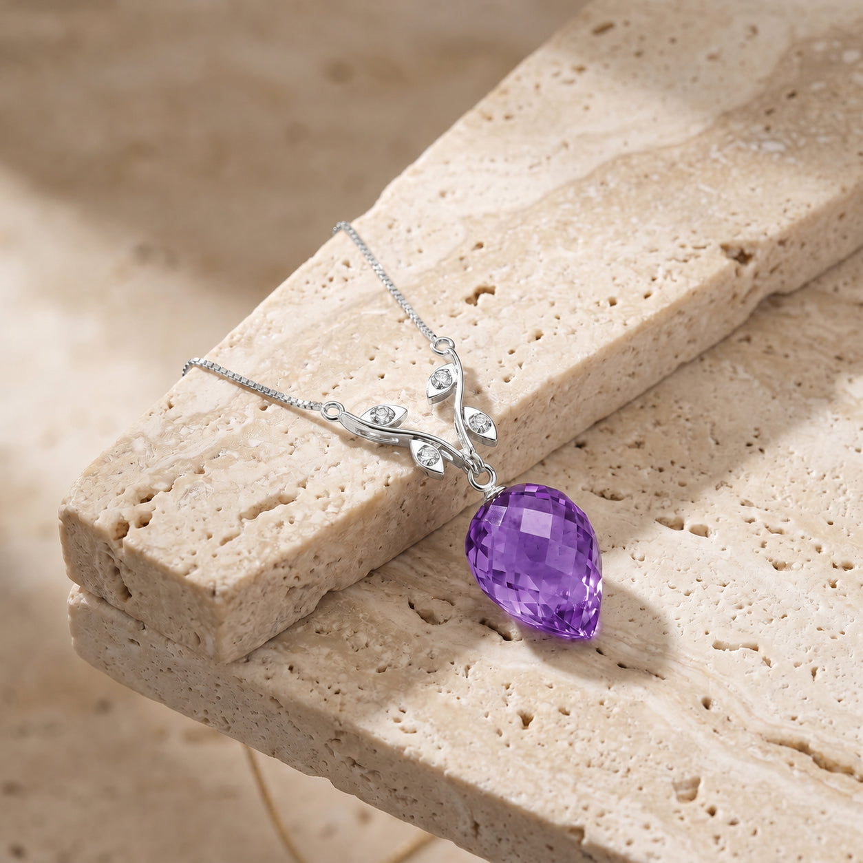 White Gold Pendant Necklace Ruby 10K — Crescenza