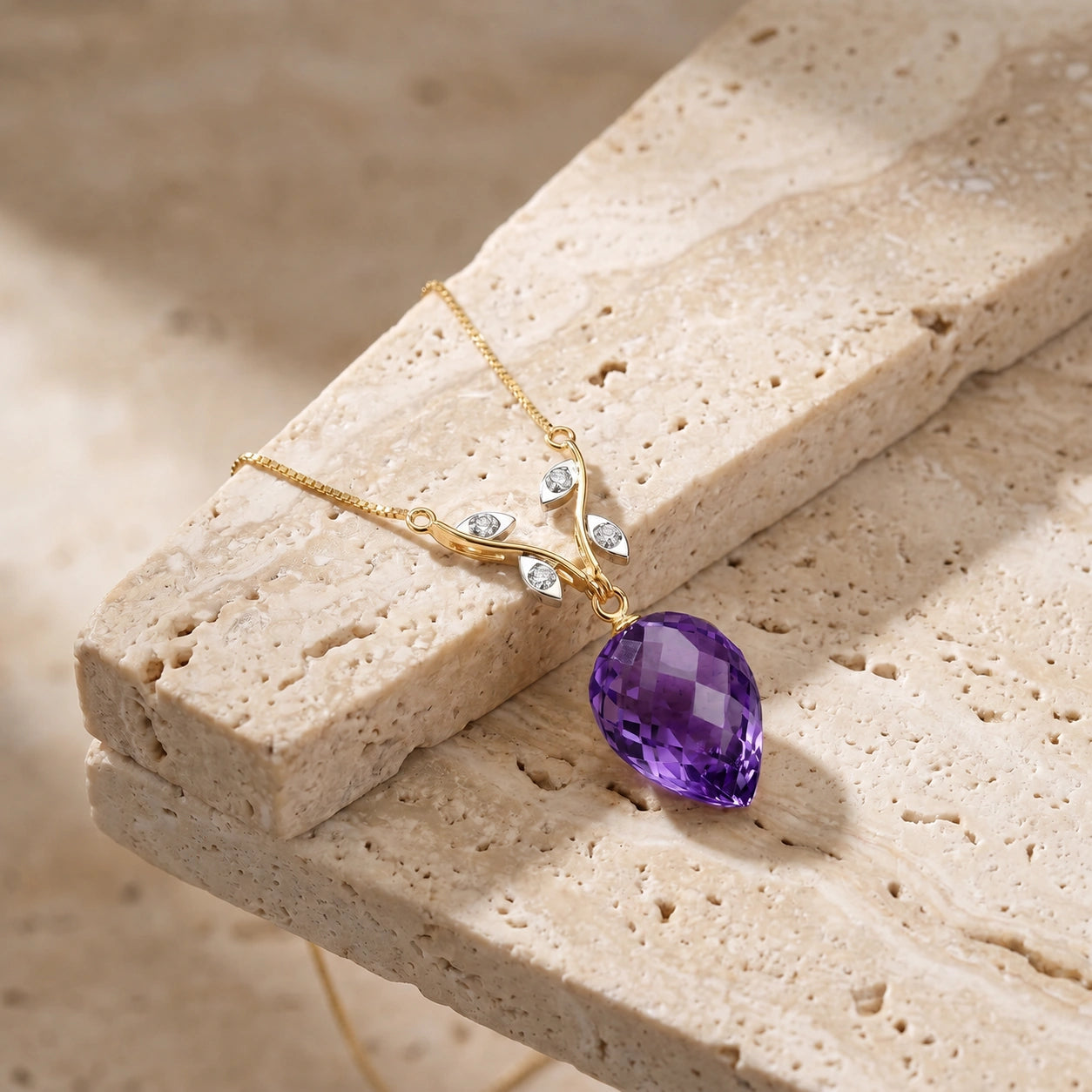 Yellow Gold Pendant Necklace Amethyst 10K — Crescenza