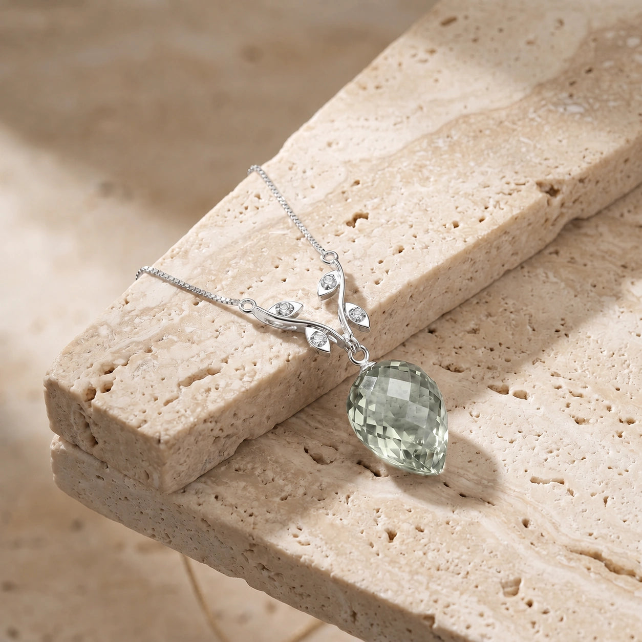 White Gold Pendant Necklace Green Amethyst 10K — Crescenza