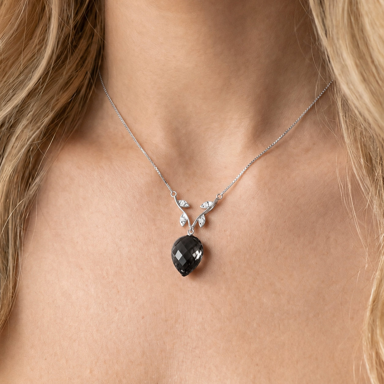 White Gold Pendant Necklace Lemon Quartz 10K — Crescenza