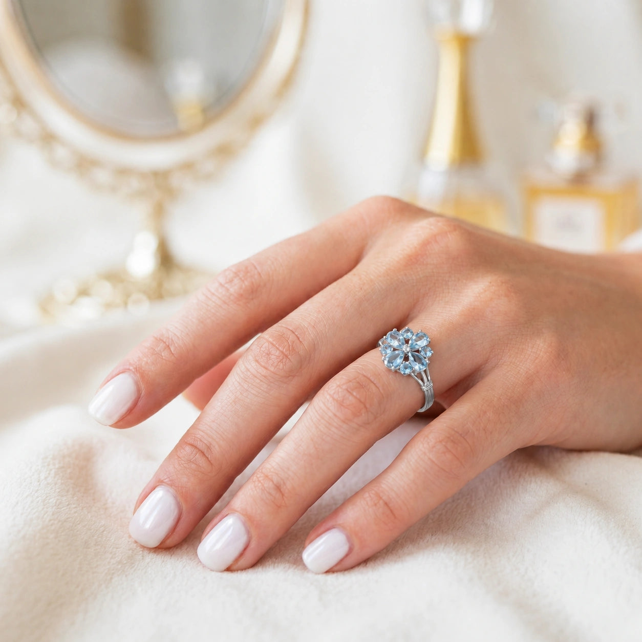 White Gold Aquamarine — Gloria