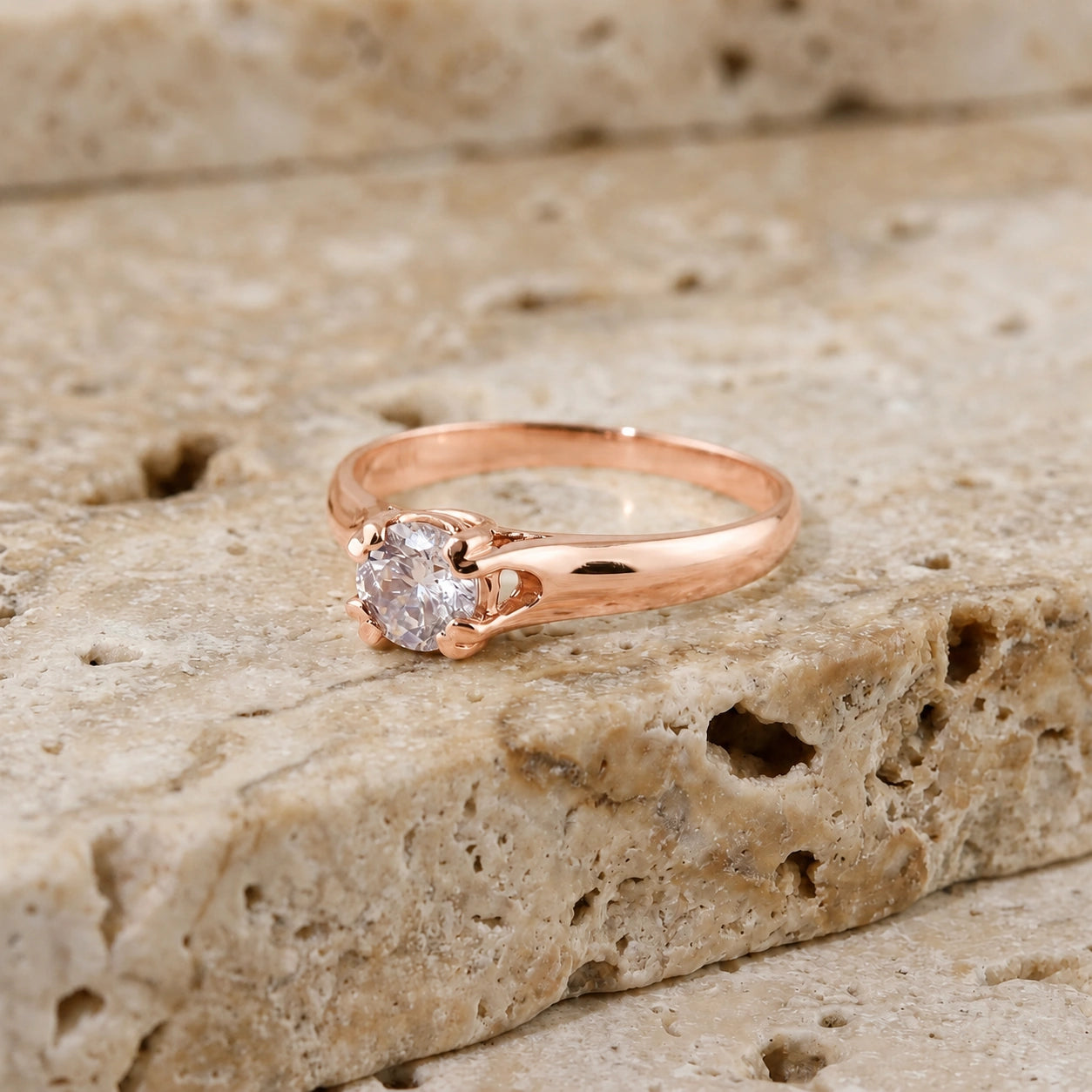 Rose Gold Ring Diamond 10K — Bernarda