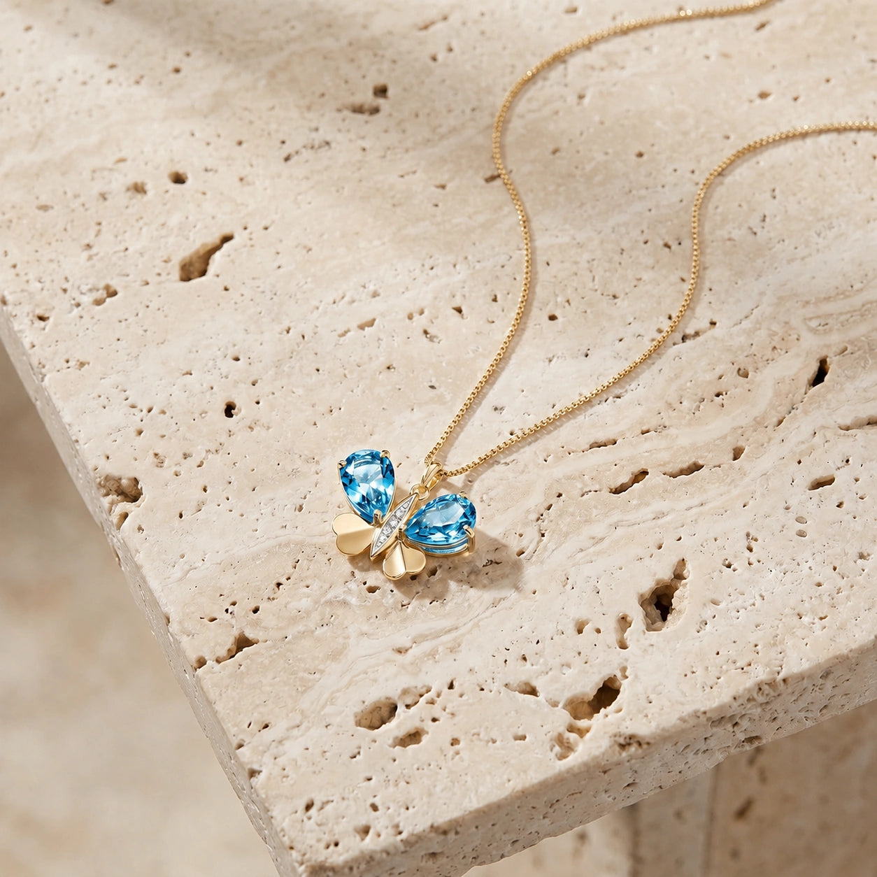 Yellow Gold Atelier Pendant Necklace Blue Topaz 10K — Flaminia