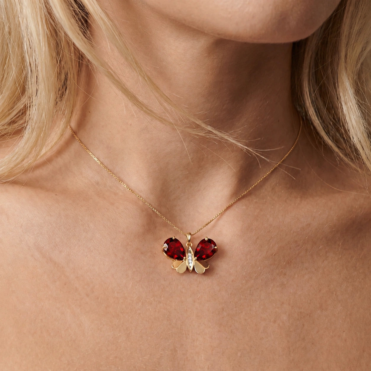 Yellow Gold Atelier Pendant Necklace Garnet 10K — Flaminia