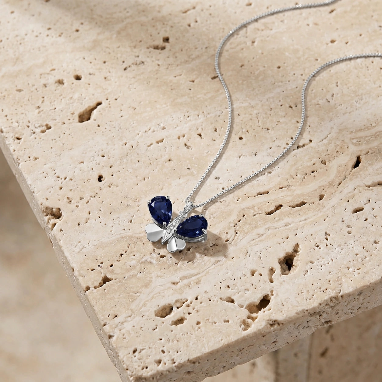 White Gold Atelier Pendant Necklace Sapphire 10K — Flaminia
