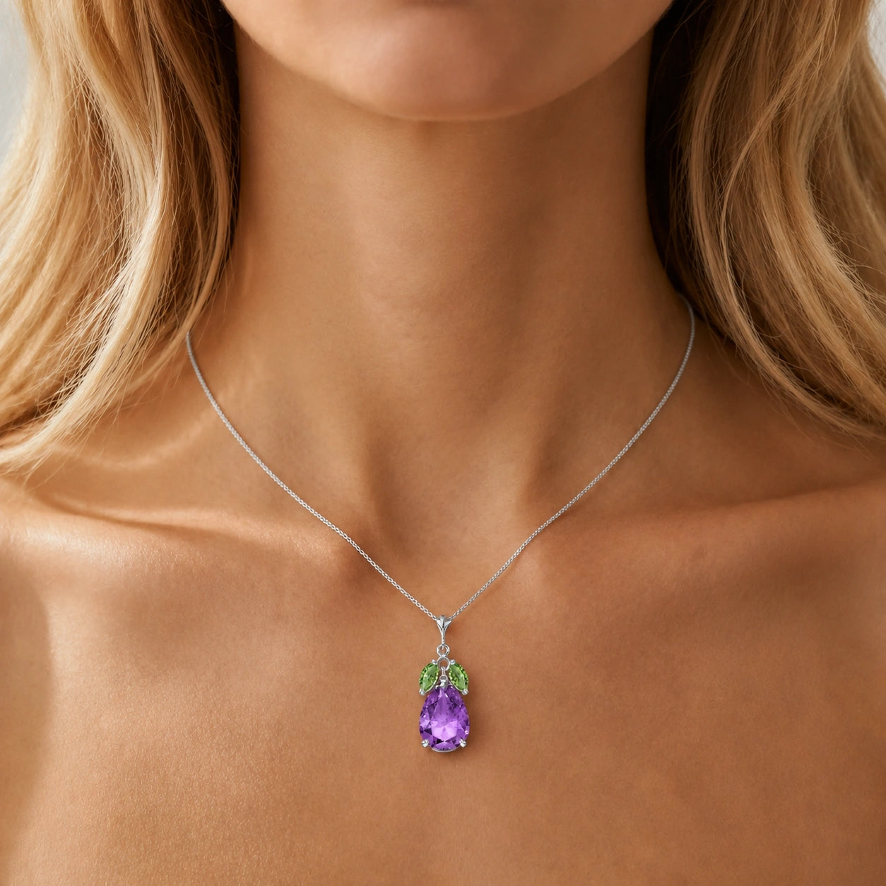 White Gold Rose Necklace Amethyst 10K — Nina