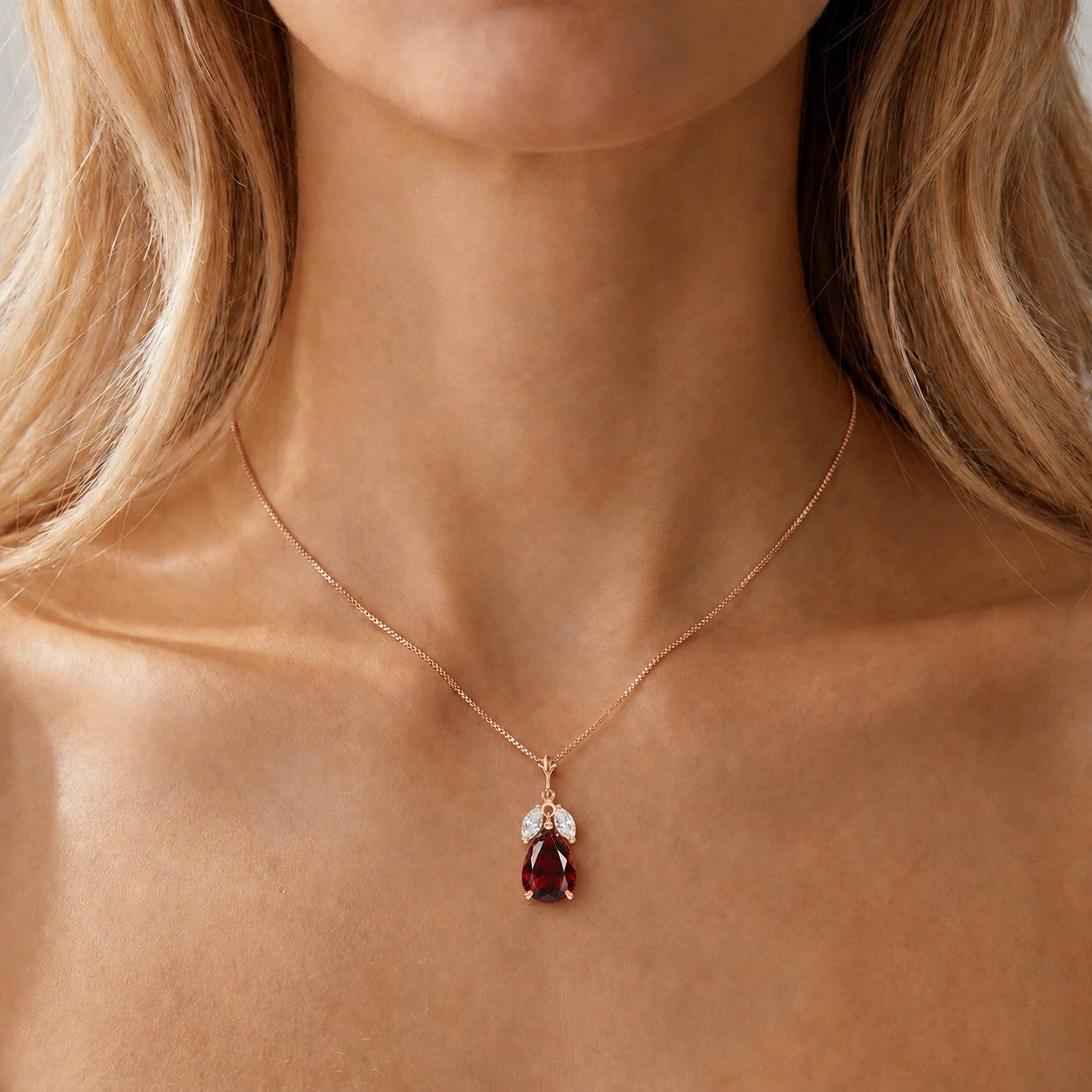 Rose Gold Rose Necklace White Topaz 10K — Nina