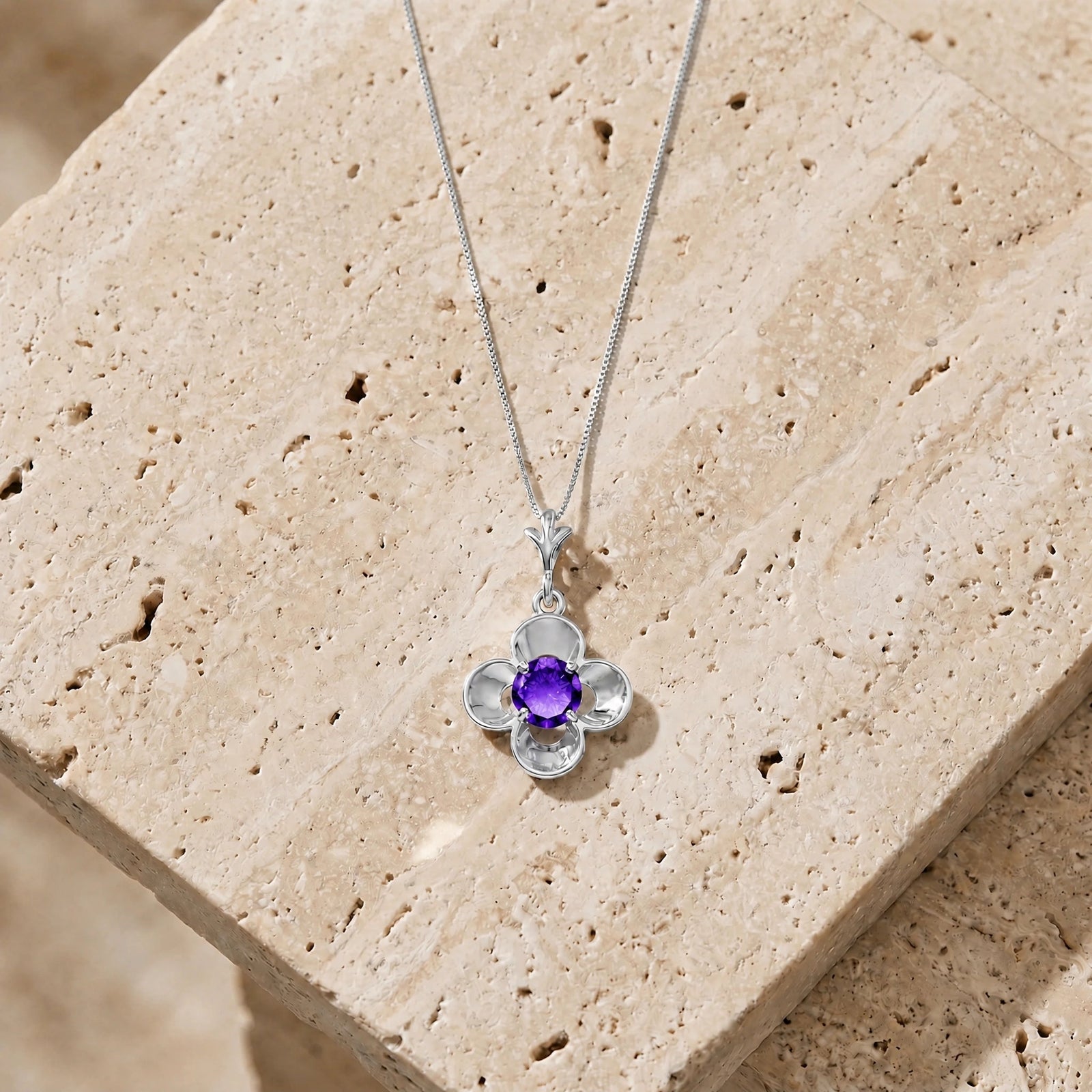 White Gold Heritage Necklace Amethyst 10K — Malvina
