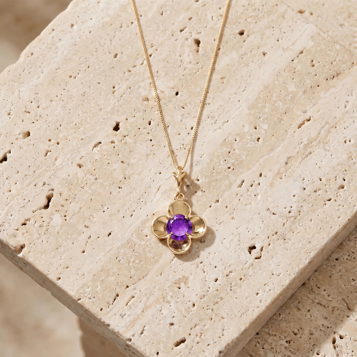 Yellow Gold Heritage Necklace Amethyst 10K — Malvina