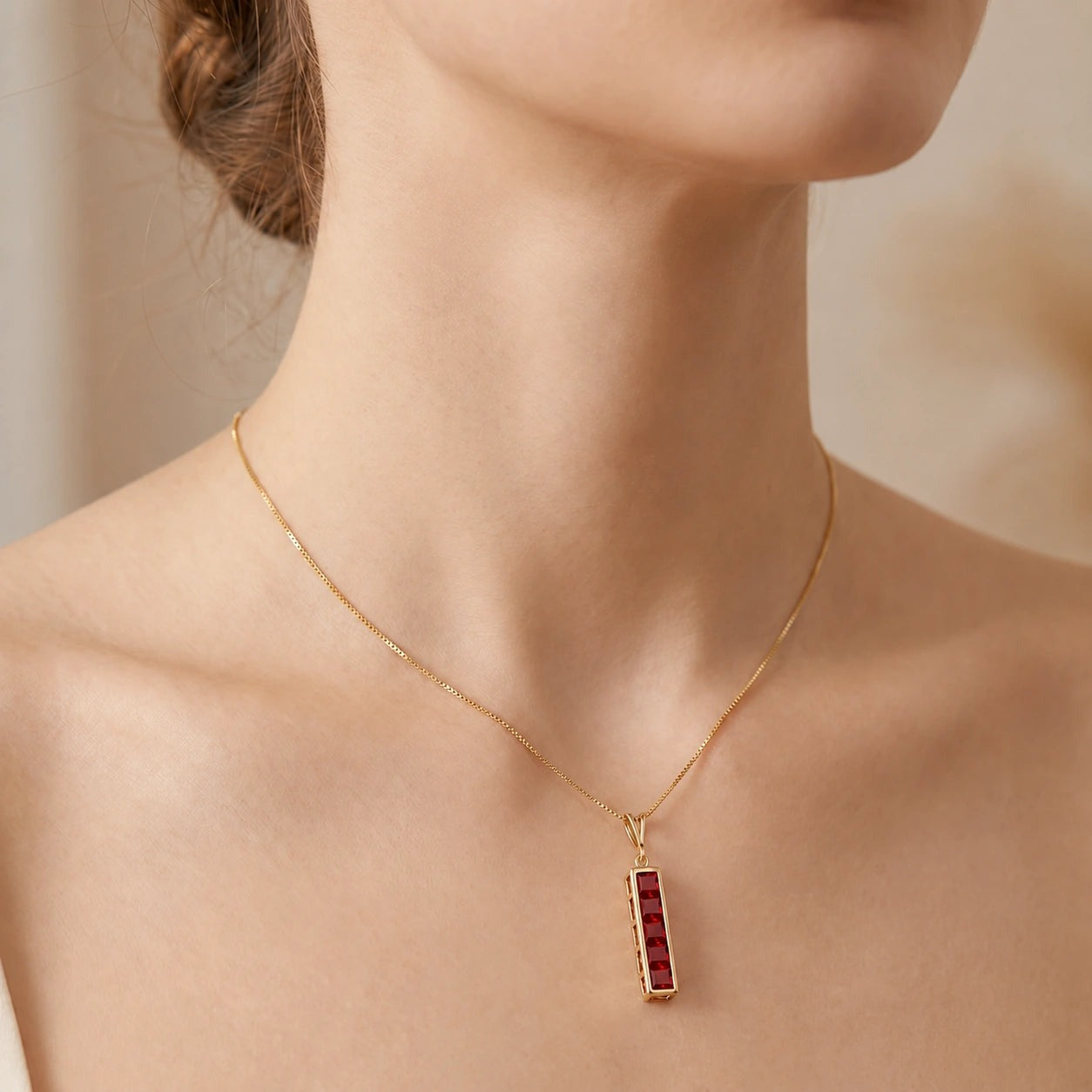 Yellow Gold Necklace Blue Topaz 10K — Giulietta